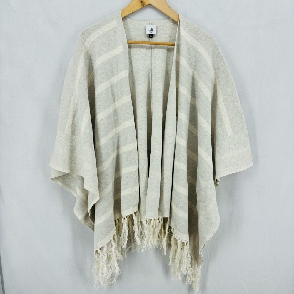 Cabi Striped Wrap Tassel Shawl Fringe Sweater Wrap Poncho Neutral Grey Oatmeal